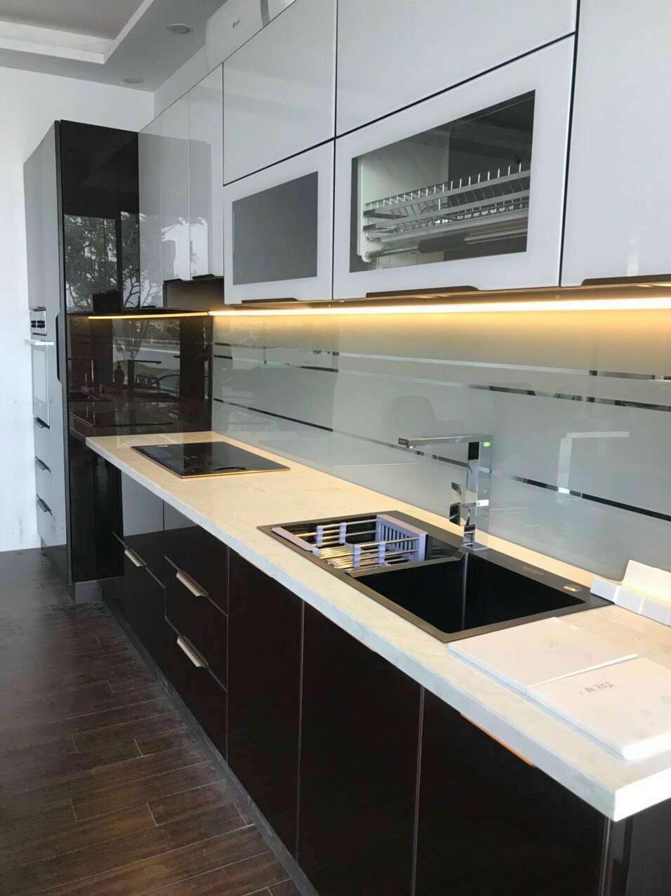 Báo giá kính ốp bếp tại Đà Nẵng